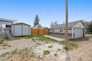 1467 N Main St, Strasburg, CO 80136 - Photo 25
