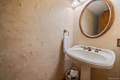 7943 S Olive Court, Centennial, CO 80112 - Photo 17