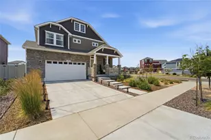 21962 E 44th Dr, Aurora, CO 80019 - Photo 3