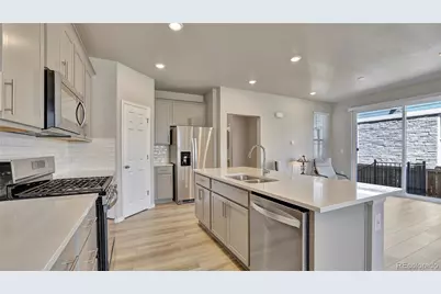 760 N Shawnee Street, Aurora, CO 80018 - Photo 7