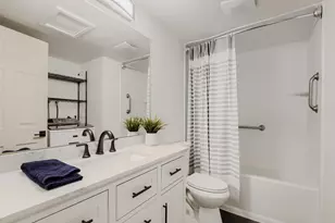 2525 S Dayton Way, Denver, CO 80231 - Photo 15