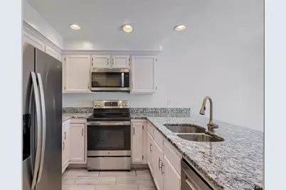 2892 W Long Circle #B, Littleton, CO 80120 - Photo 11