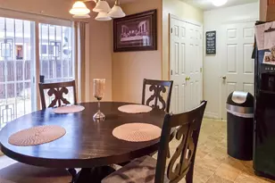 5560 Lewiston St, Denver, CO 80239 - Photo 11