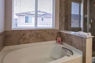 5560 Lewiston St, Denver, CO 80239 - Photo 25