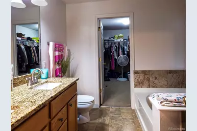 5560 Lewiston Street, Denver, CO 80239 - Photo 23