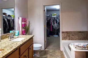 5560 Lewiston St, Denver, CO 80239 - Photo 23