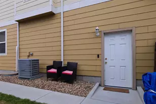 5560 Lewiston St, Denver, CO 80239 - Photo 33