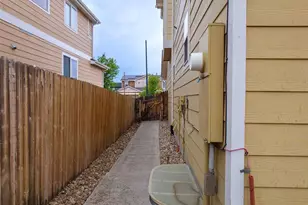 5560 Lewiston St, Denver, CO 80239 - Photo 31