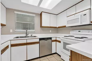 12524 E Pacific Cir, Aurora, CO 80014 - Photo 11