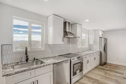 1057 Meade Street, Denver, CO 80204 - Photo 5