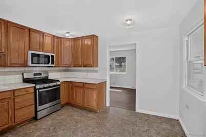 805 Kingston Street, Aurora, CO 80010 - Photo 11