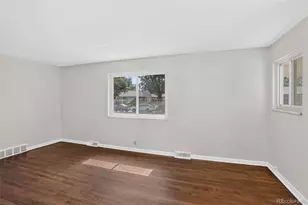 805 Kingston St, Aurora, CO 80010 - Photo 7