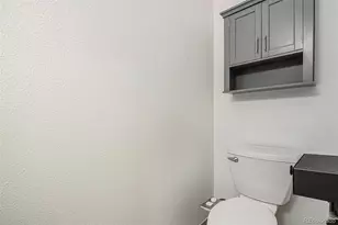 19283 E Idaho Dr, Aurora, CO 80017 - Photo 9