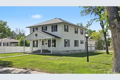 604 W 4th Street, Julesburg, CO 80737 - Photo 3