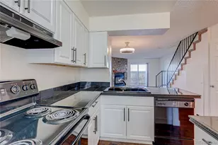 1642 S Idalia Cir, Aurora, CO 80017 - Photo 5