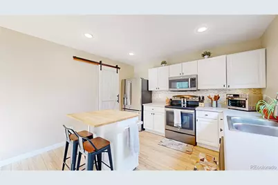 5537 E 100th Way, Thornton, CO 80229 - Photo 9