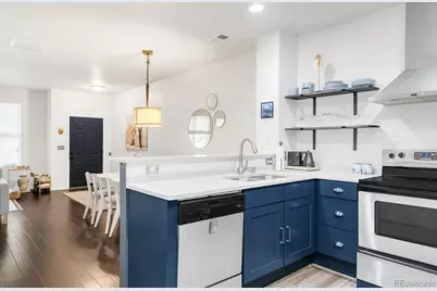 571 S Mobile Place, Aurora, CO 80017 - Photo 7