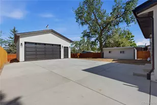 950 Laurel St, Broomfield, CO 80020 - Photo 3
