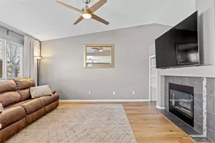 10566 Hyacinth Pl, Highlands Ranch, CO 80129 - Photo 7