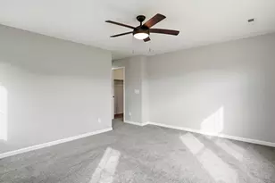 27934 E 7th Ave, Aurora, CO 80018 - Photo 31