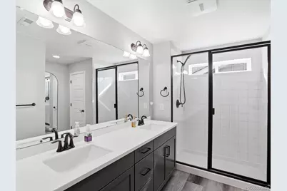 27934 E 7th Avenue, Aurora, CO 80018 - Photo 33