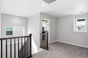 27934 E 7th Ave, Aurora, CO 80018 - Photo 25