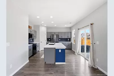 27934 E 7th Avenue, Aurora, CO 80018 - Photo 17