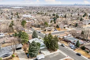 7027 W 70th Ave, Arvada, CO 80003 - Photo 9