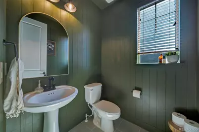 3827 N Catawba Way, Aurora, CO 80019 - Photo 19