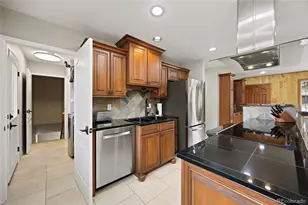 135 S 42nd St, Boulder, CO 80305 - Photo 11