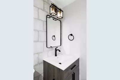 3930 S Hillcrest Drive, Denver, CO 80237 - Photo 31