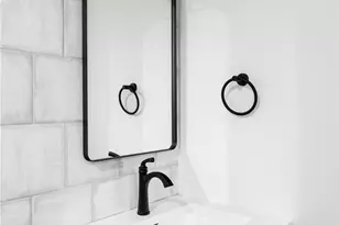 3930 S Hillcrest Dr, Denver, CO 80237 - Photo 31