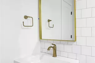 3930 S Hillcrest Dr, Denver, CO 80237 - Photo 21