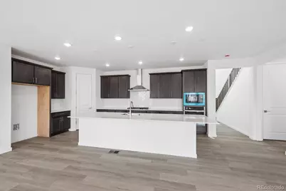 9207 Truckee Court, Commerce City, CO 80022 - Photo 11