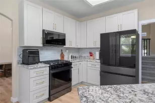 1360 Snowberry Ln, Broomfield, CO 80020 - Photo 9