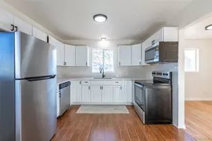 1421 106th Ave, Northglenn, CO 80234 - Photo 11