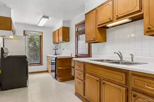 2111 S Grant St, Denver, CO 80210 - Photo 9