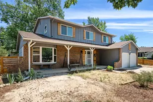 1850 S Nile Ct, Aurora, CO 80012 - Photo 3