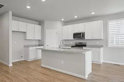 44 S Titus Street, Aurora, CO 80018 - Photo 7