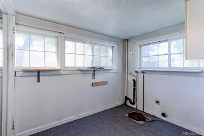 4985 Green Court, Denver, CO 80221 - Photo 9