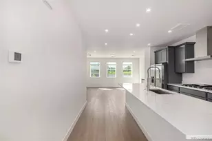 31 Ascent Trl, Englewood, CO 80112 - Photo 9