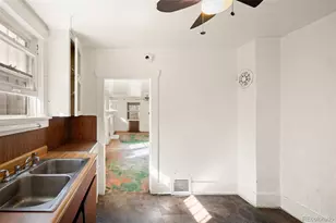 2860 Dahlia St, Denver, CO 80207 - Photo 9