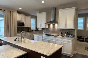 8843 Flattop St, Arvada, CO 80007 - Photo 3