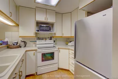 14196 E Radcliff Circle, Aurora, CO 80015 - Photo 17