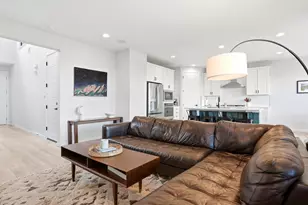 8565 Butte Crk St, Littleton, CO 80125 - Photo 3