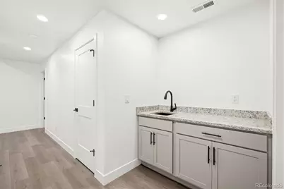 360 W Stanford Avenue, Englewood, CO 80110 - Photo 17