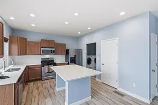 20641 Randolph Pl, Denver, CO 80249 - Photo 7