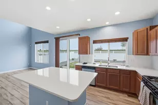 20641 Randolph Pl, Denver, CO 80249 - Photo 9