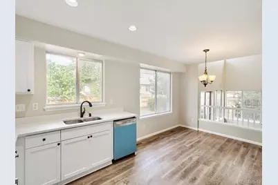 2238 S Waco Court, Aurora, CO 80013 - Photo 9