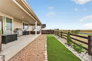 27536 E Byers Pl, Aurora, CO 80018 - Photo 29